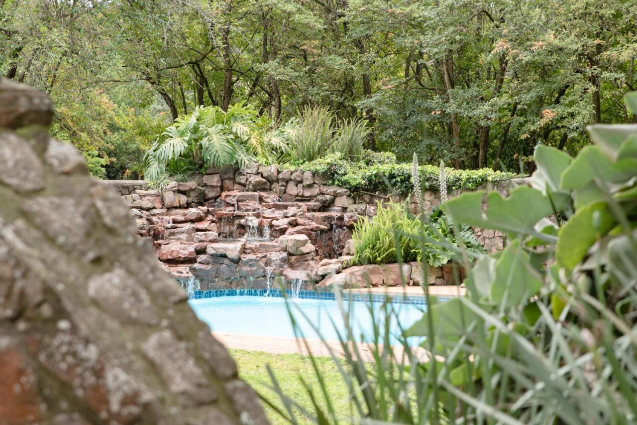 Chantecler Hotel Botha's Hill Kültér fotó